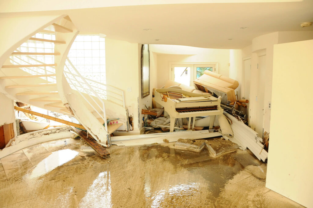 How Water Damage Restoration Franchises Work
